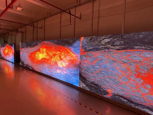 P1.25 COB Optimal Performance RGB LED Screen with 10000 Hours Display Life Span and -12/50 Operating Temperature