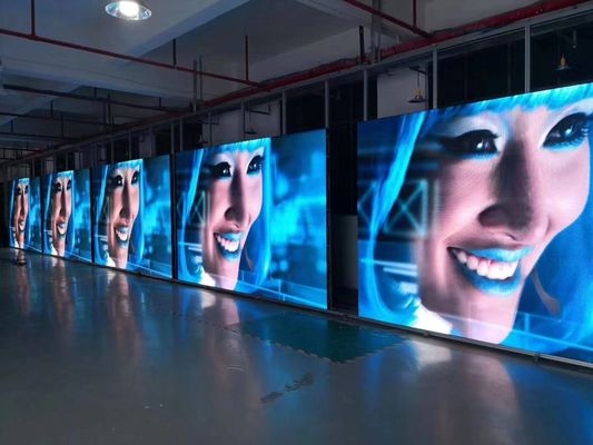 100000hours Life Span Advertising LED Screens with High Definition Resolution and 2mm Smd2727/2525/1921 LED Shape Size