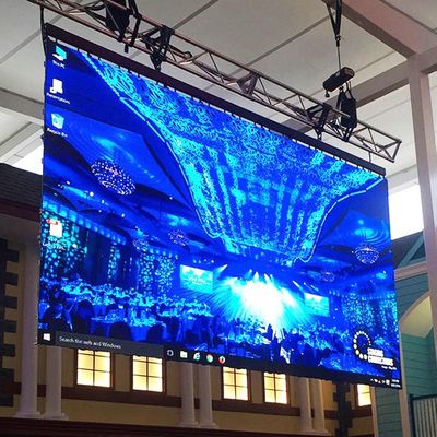 Customizable Screen Size Marketing LED Screens with 100000hours Lifespan and 2mm Smd2727/2525/1921 LED Shape