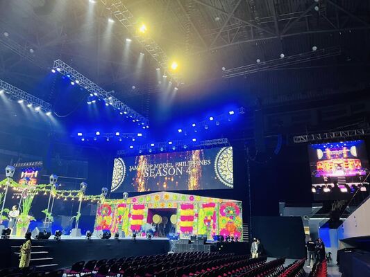 Advertising Indoor  p4 p2 Full Color Led Display Screen High Definition  3840hz refresh and 640x640mm cabinet