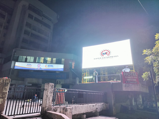 P6 Outdoor Full Color LED Display with 960x960mm cabinet and 3840hz refresh  rate
