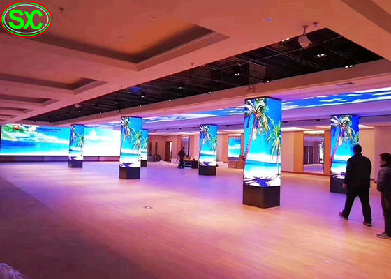 Good price 2000 Nits P3.9 Indoor Advertising Led Display , RGB Multi Color Led Display Board online