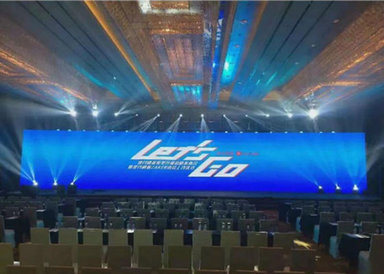 Good price SMD2121 P3.91 Standard 500x500mm Die Cast Aluminum Cabinet Outdoor Full Color Hanging LED Display online