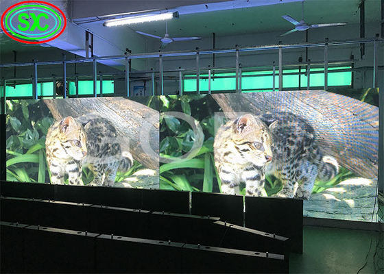 Good price Synchronous Control P2.5-P6 1100cd Advertising LED Screens online