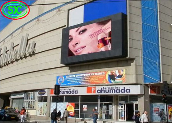 P10 Outdoor waterproof Full Color LED Billboard 10mm Pixel 50000cd Brightness
