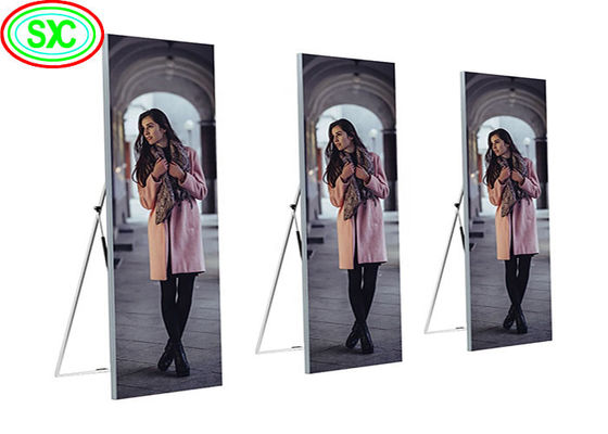 Indoor Full Color SMD Mirror 1000cd/㎡ P2.5 LED Video Poster Screen 640x640mm
