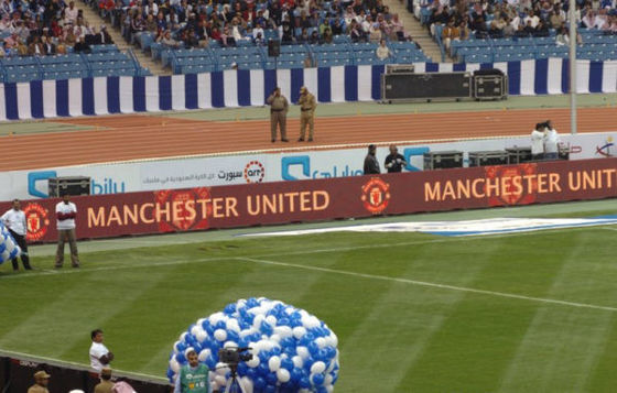 Good price LED Billboards Waterproof Outdoor Full Color P10 football  Stadium Comercial Advertising Sport Perimeter LED Display online