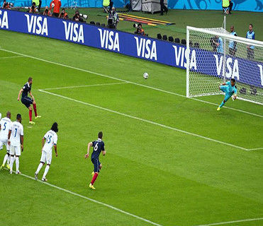 Good price Stadium LED Display960x960mm P8 mm outdoor full color led display soft  mask P8 outdoor football stadium perimeter online